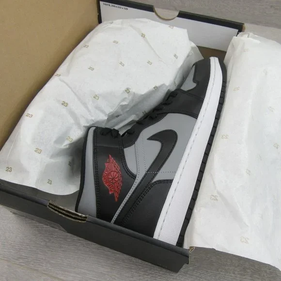 Air Jordan 1 Mid Shadow Red Black Shoes Men's Size 10.5 NEW - Picture 11 of 14